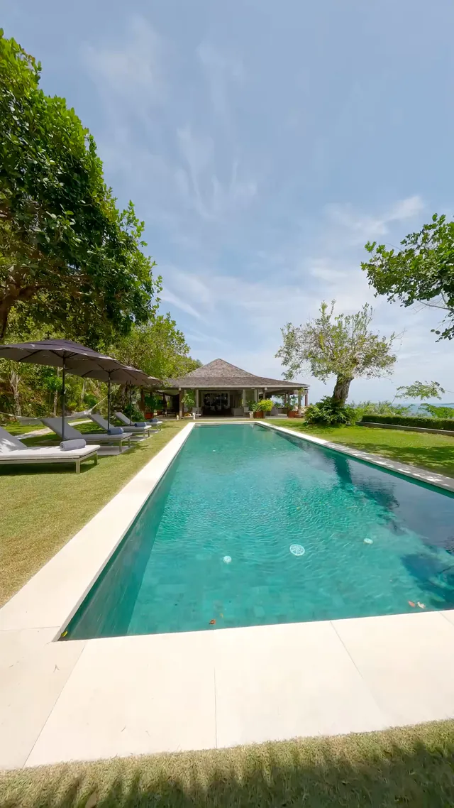 Luxusvillen-Marketing – Immobilienvideo Villa Element 8